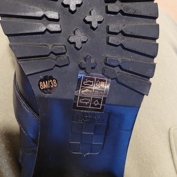 VINCE CAMUTO, New Leather boots, black, US 8 - Picture 10 of 12